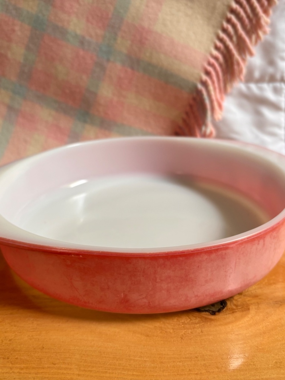 Vintage Pyrex Flamingo Pink #221 Round Baking Dish